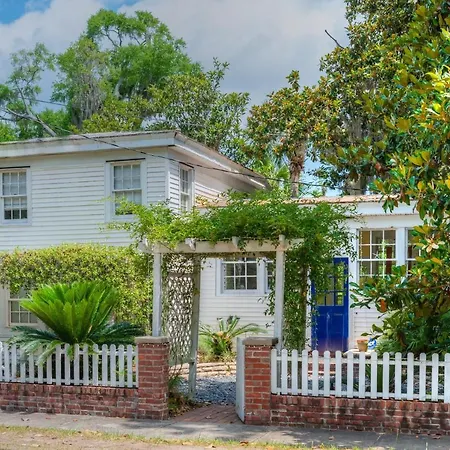 Open Gates Bed & Breakfast-2